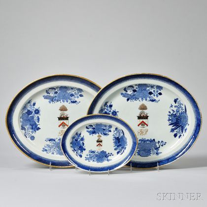 Pair of Oval Fitzhugh Porcelain Oval Platters and a Smaller Platter
