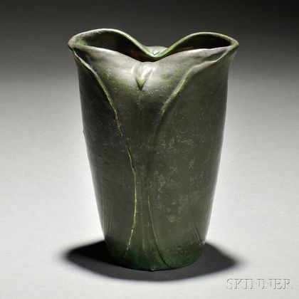 Grueby Pottery Vase 