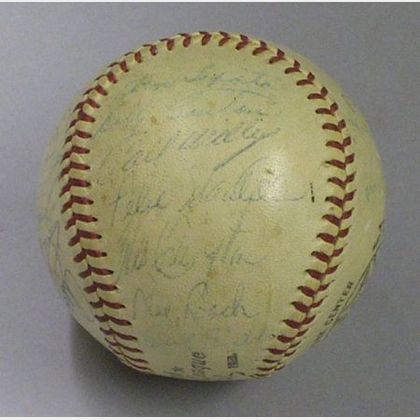 1959 Milwaukee Braves Autographed Baseball