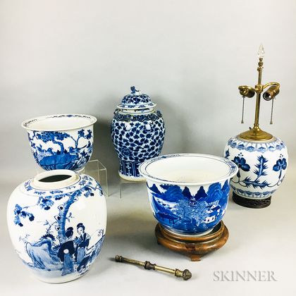 Five Blue and White Ceramic Items