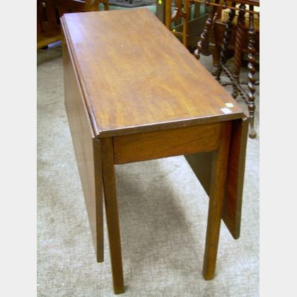 Chippendale Mahogany Drop-leaf Dining Table. 