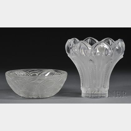 Lalique Glass Pinsons Pattern Bowl and Esna Pattern Vase
