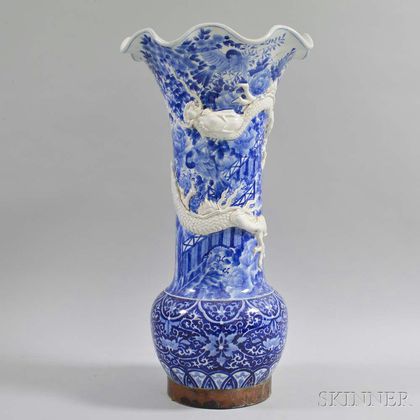 Blue and White Export Porcelain Umbrella Stand