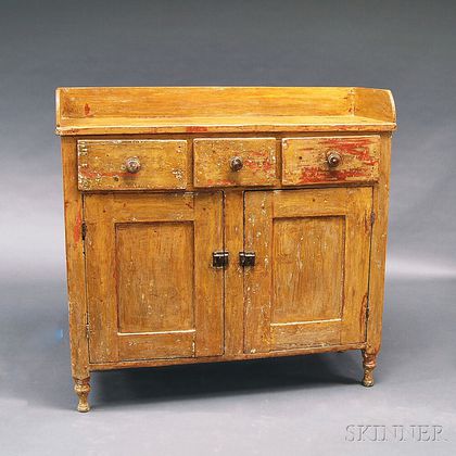 Country Yellow-painted Pine Cupboard