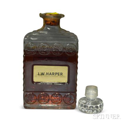 IW Harper Bottled in Bond 11 Years Old 1940, 1 4/5 quart bottle 