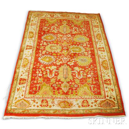 Indo-Ushak Carpet