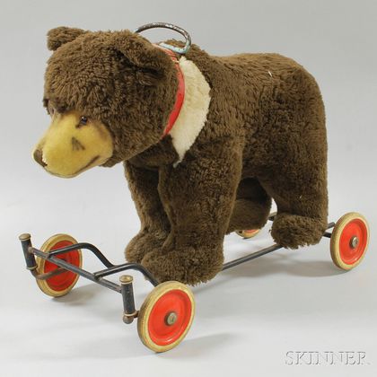 Steiff Ride-on Bear Cub