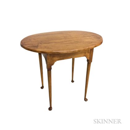 Queen Anne-style Maple Oval-top Tea Table