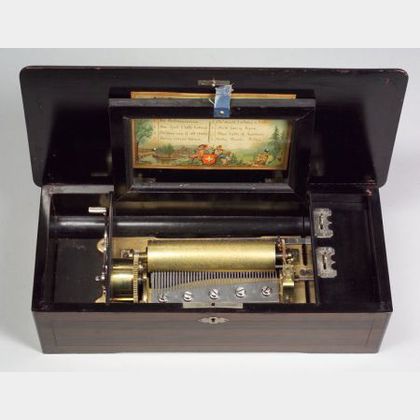 Lever-Wind Musical Box