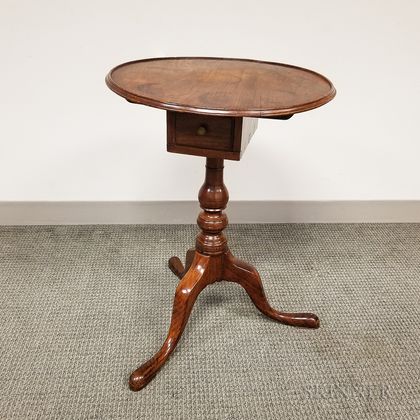 Queen Anne Walnut Dished Tilt-top One-drawer Candlestand