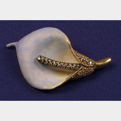 Art Nouveau-Style 18kt Gold and Enamel Calla Lily Brooch