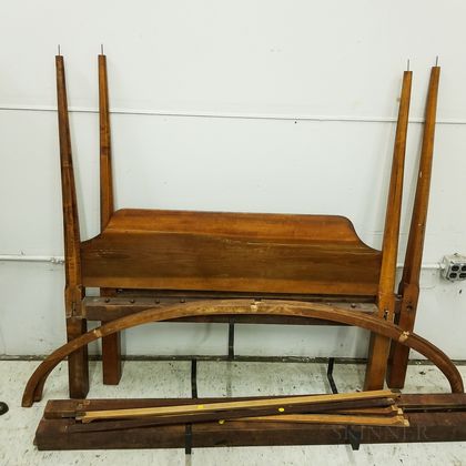 Country Maple Pencil Post Canopy Bed. Estimate $20-200