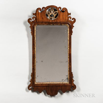 Chippendale Walnut Veneer Parcel-gilt Mirror