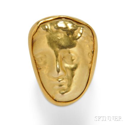 Gold Figural Ring