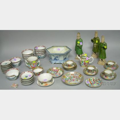 Lot of Assorted Chinese Ceramics