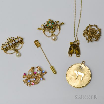 Group of Gold Jewelry