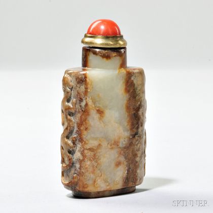 Flattened Cylindrical Flask-shape Jade Snuff Bottle