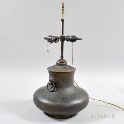 Asian-style Metal Urn-form Lamp