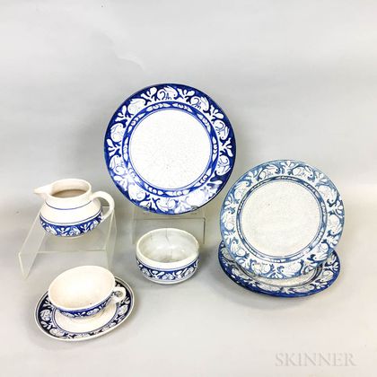 Eight Pieces of Dedham Pottery Rabbit-border Tableware