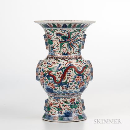 Wucai Zun-form Dragon and Phoenix Vase