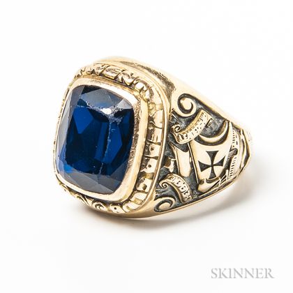 14kt Gold and Synthetic Sapphire Class Ring