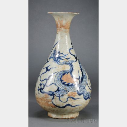 Blue and White Pear-shaped Vase