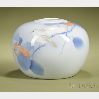 Japanese Export Enameled Porcelain Vase