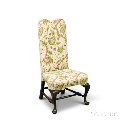Queen Anne-style Walnut Slipper Chair