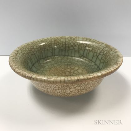 Celadon Crackle-glazed Low Bowl