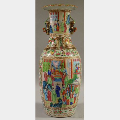 Chinese Export Rose Medallion Porcelain Floor Vase