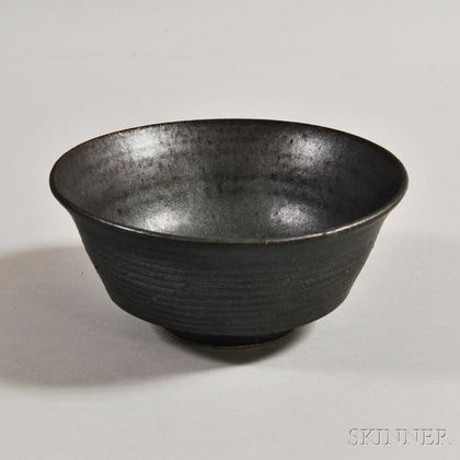 Jessie Lim Black-glazed Bowl