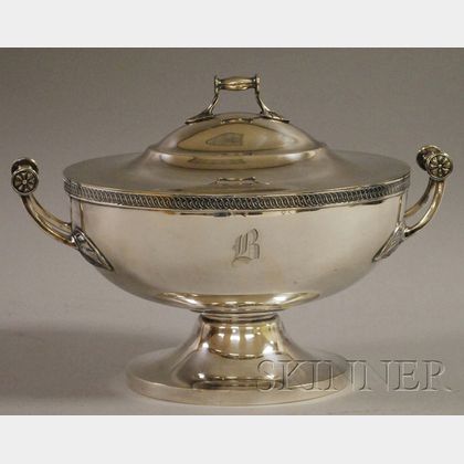Gorham Classical-style Silver-Plated Tureen