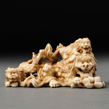 Ivory Okimono of a Lion Dog (Shisa
