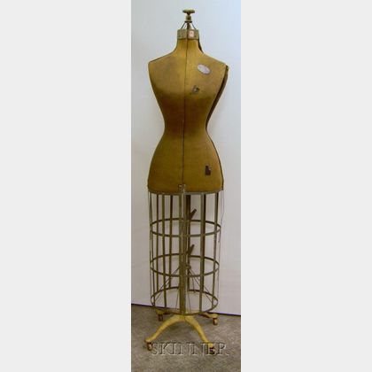 Early 20th Century Adjustable Dress Maker's Form