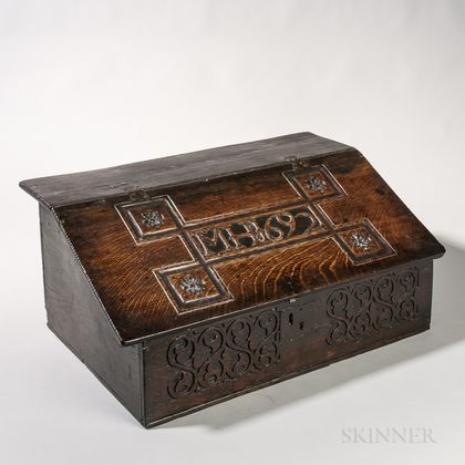 Carved Oak "MH 1692" Tabletop Box