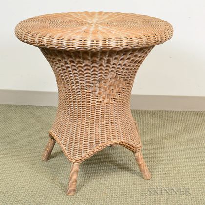 Wicker Round-top Table