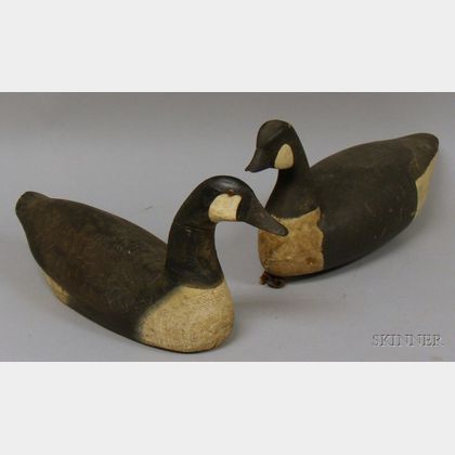 Two Working Canada Goose Decoys